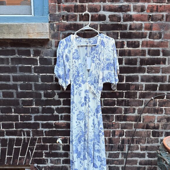 Reformation Winslow Dress - Picture 1 of 5